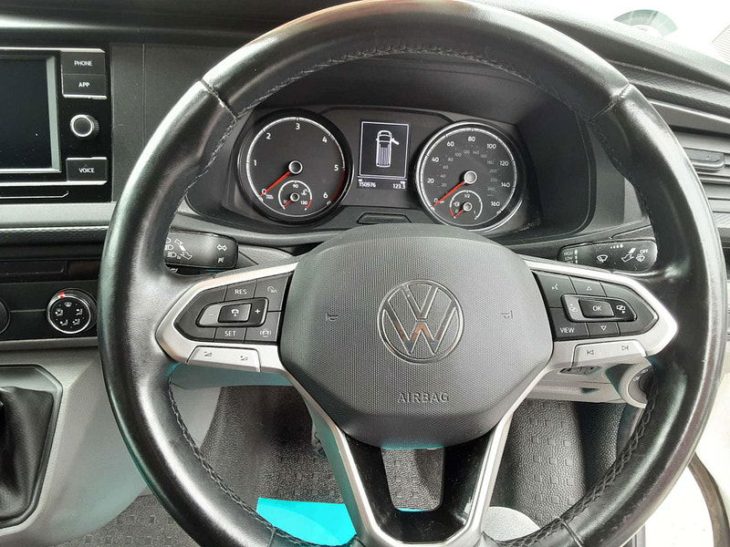 Volkswagen Transporter 2.0 Transporter T28 Highline TDI Semi-Auto 2dr Automatic 2026