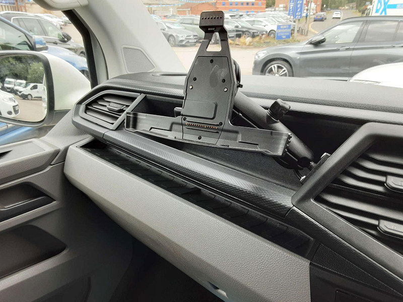 Volkswagen Transporter 2.0 Transporter T28 Highline TDI Semi-Auto 2dr Automatic 2026