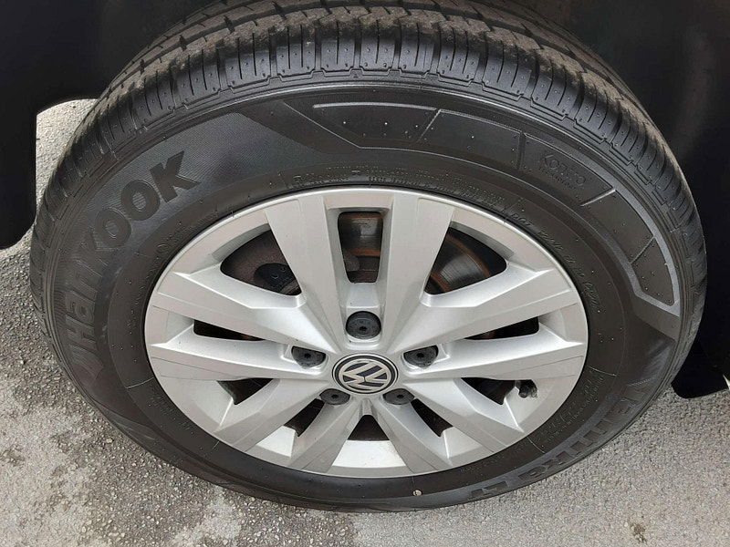 Volkswagen Transporter 2.0 Transporter T28 Highline TDI Semi-Auto 2dr Automatic 2026