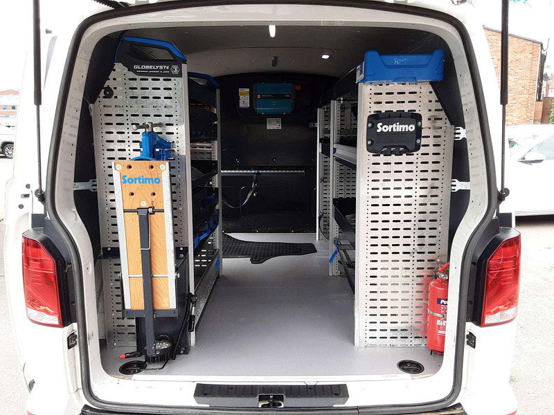 Volkswagen Transporter 2.0 Transporter T28 Highline TDI Semi-Auto 2dr Automatic 2025