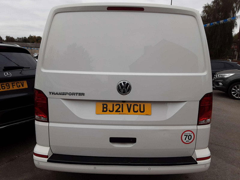 Volkswagen Transporter 2.0 Transporter T28 Highline TDI Semi-Auto 2dr Automatic 2026