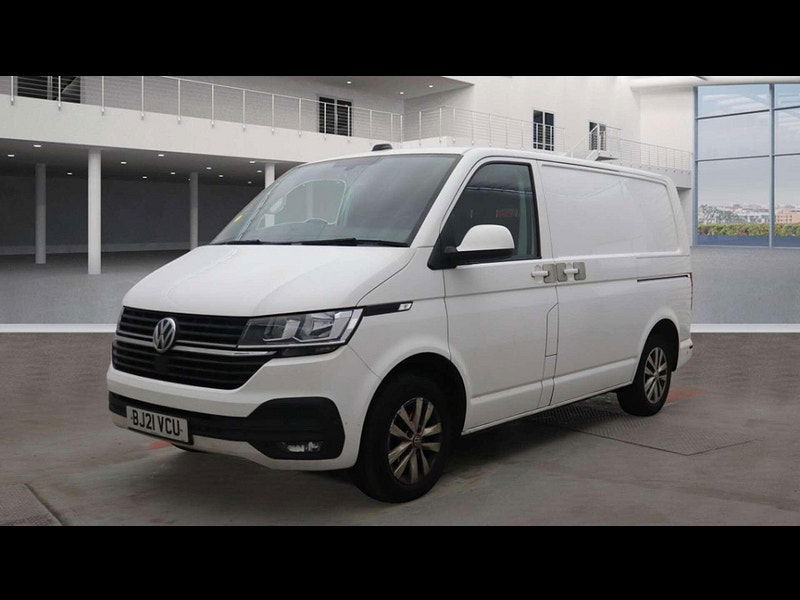Volkswagen Transporter 2.0 Transporter T28 Highline TDI Semi-Auto 2dr Automatic 2025