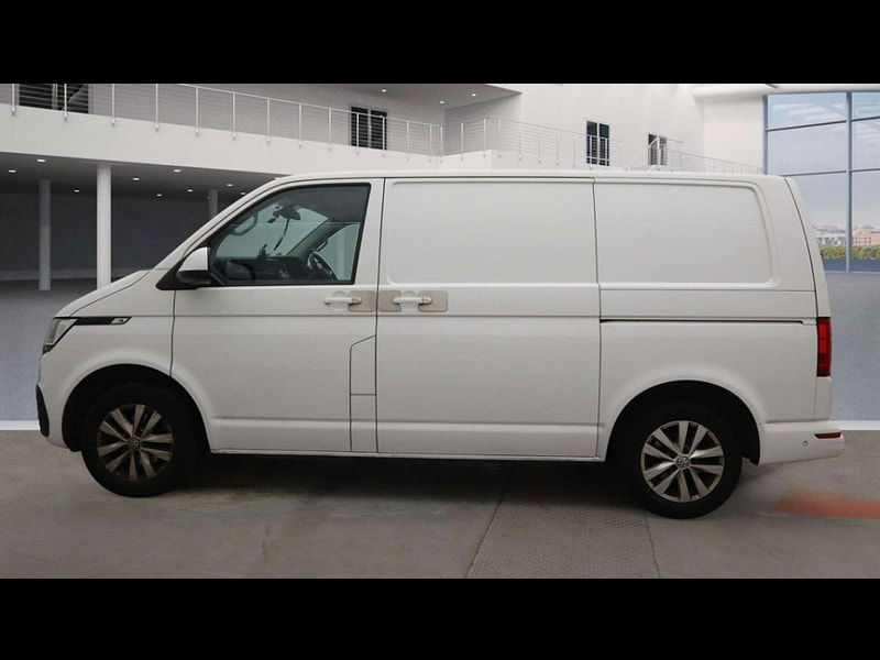 Volkswagen Transporter 2.0 Transporter T28 Highline TDI Semi-Auto 2dr Automatic 2025