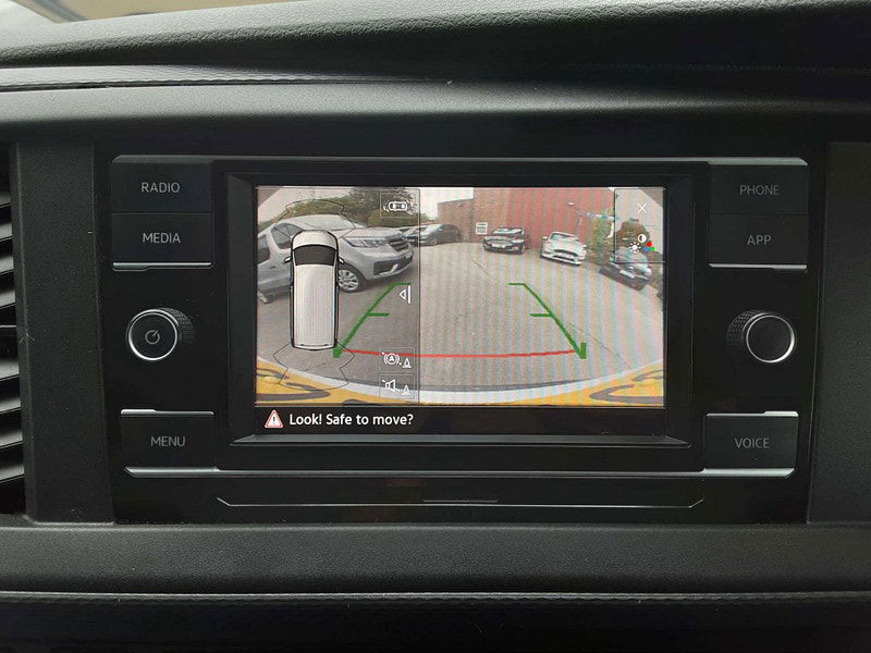 Volkswagen Transporter 2.0 Transporter T28 Highline TDI Semi-Auto 2dr Automatic 2026