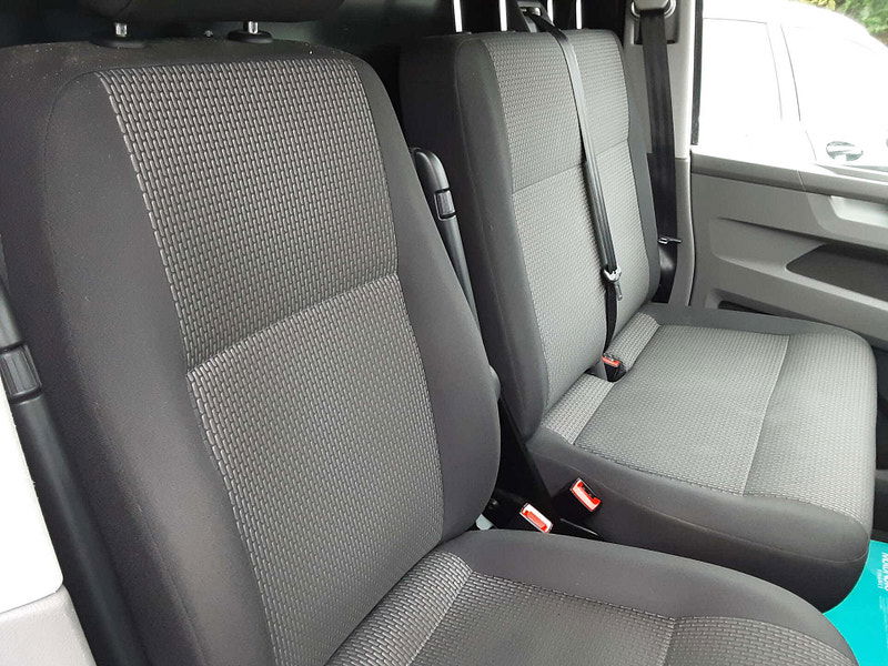 Volkswagen Transporter 2.0 Transporter T28 Highline TDI Semi-Auto 2dr Automatic 2025