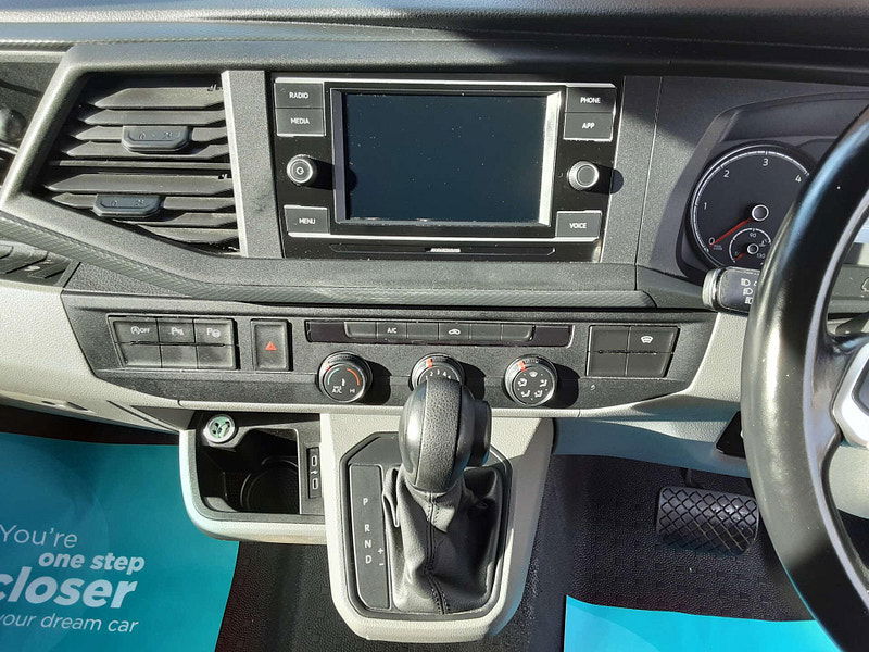 Volkswagen Transporter 2.0 Transporter T28 Highline TDI Semi-Auto 2dr Automatic 2025