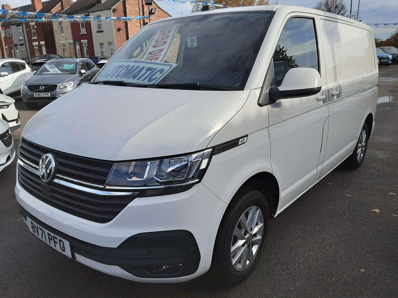 Volkswagen Transporter 2.0 Transporter T28 Highline TDI Semi-Auto 2dr Automatic 2025