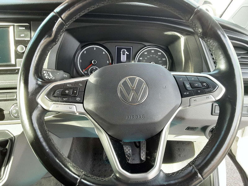 Volkswagen Transporter 2.0 Transporter T28 Highline TDI Semi-Auto 2dr Automatic 2025
