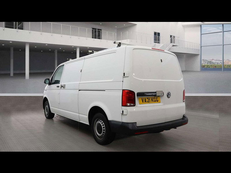 Volkswagen Transporter 2.0 Transporter T32 StartLine TDI 2dr Manual 2025