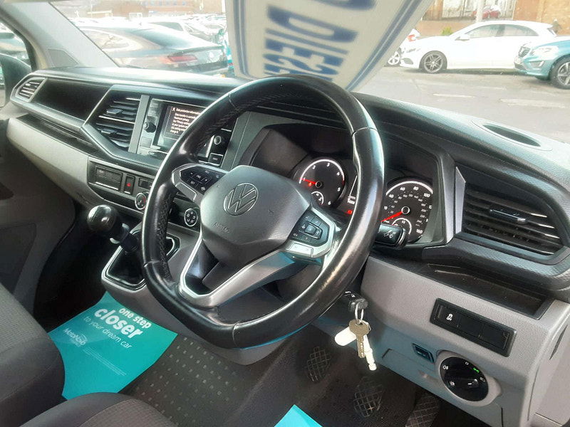 Volkswagen Transporter 2.0 Transporter T32 StartLine TDI 2dr Manual 2026