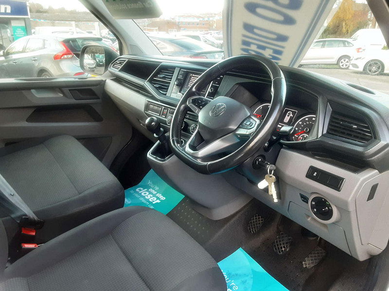 Volkswagen Transporter 2.0 Transporter T32 StartLine TDI 2dr Manual 2026