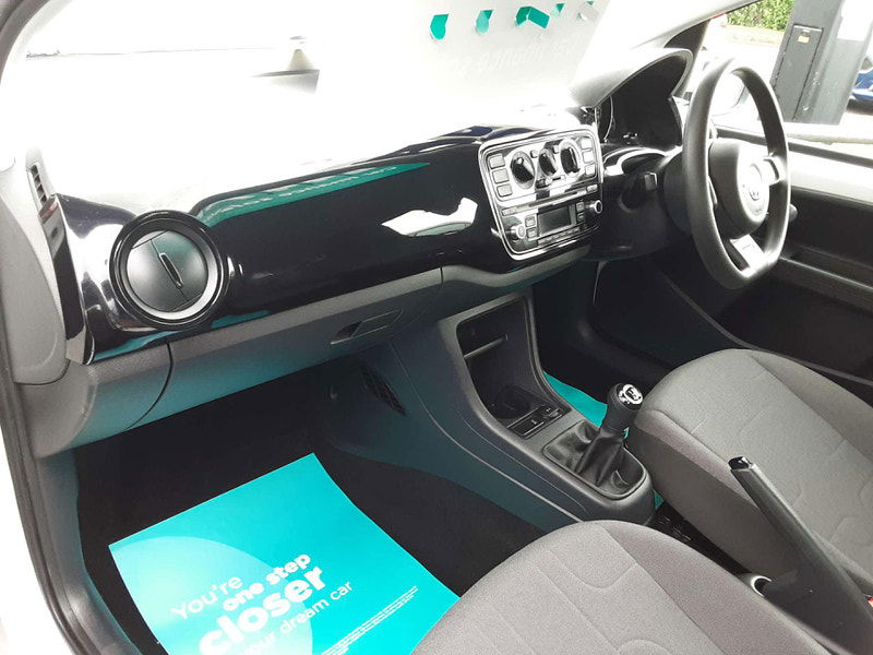 Volkswagen up! 1.0 Move Up 5dr 5dr Manual 2025