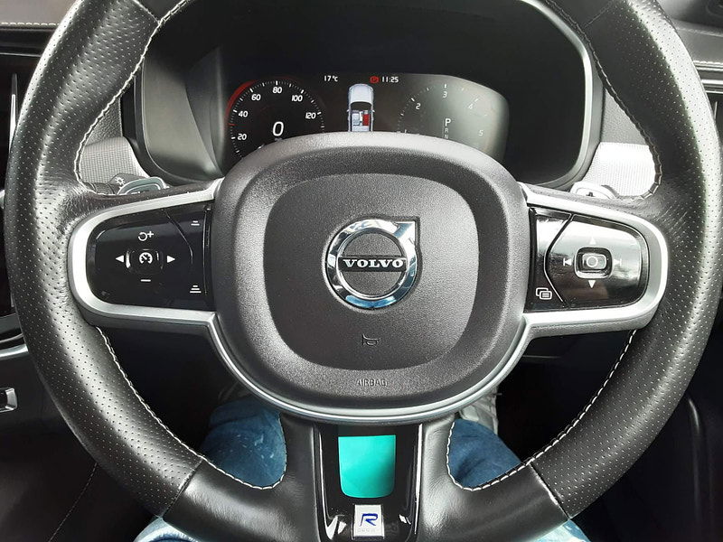 Volvo S90 2.0 D4 R-Design Pro Auto Euro 6 (s/s) 4dr 4dr Automatic 2025