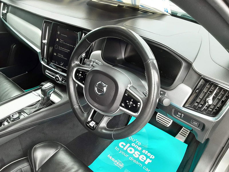 Volvo S90 2.0 D4 R-Design Pro Auto Euro 6 (s/s) 4dr 4dr Automatic 2025