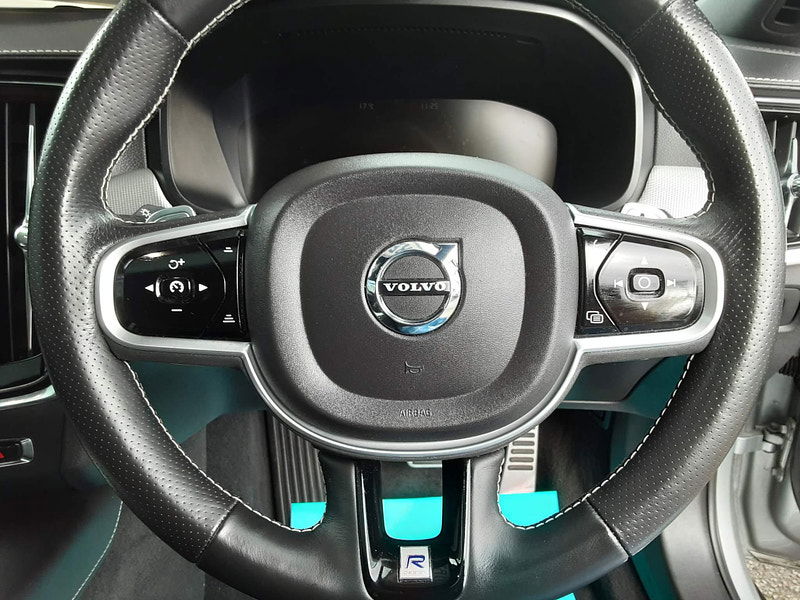 Volvo S90 2.0 D4 R-Design Pro Auto Euro 6 (s/s) 4dr 4dr Automatic 2025