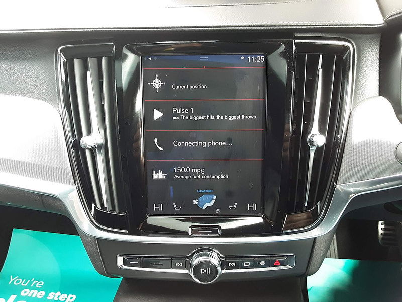Volvo S90 2.0 D4 R-Design Pro Auto Euro 6 (s/s) 4dr 4dr Automatic 2025