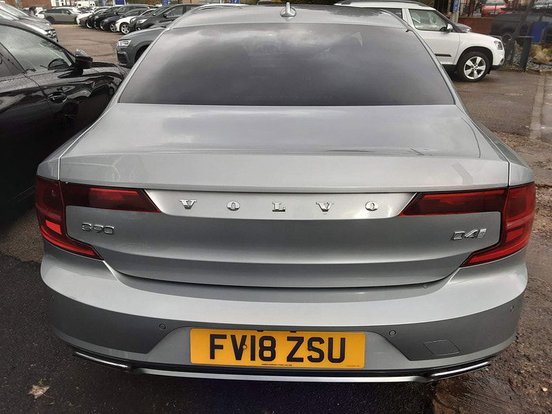 Volvo S90 2.0 D4 R-Design Pro Auto Euro 6 (s/s) 4dr 4dr Automatic 2025