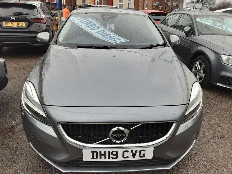 Volvo V40 2.0 V40 Momentum Edition D2 5dr 5dr Manual 2026