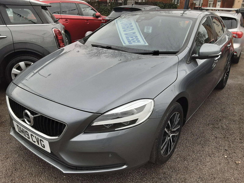 Volvo V40 2.0 V40 Momentum Edition D2 5dr 5dr Manual 2026