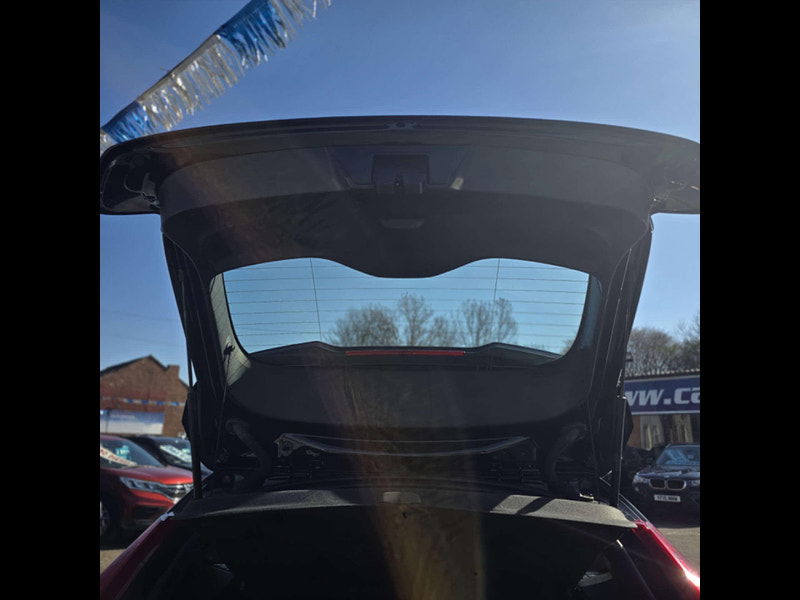 Volvo V40 2.0 V40 Momentum Nav+ D3 5dr 5dr Manual 2025
