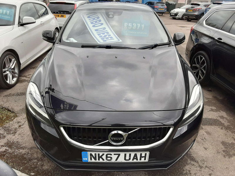 Volvo V40 2.0 V40 Momentum Nav+ D4 5dr 5dr Manual 2025