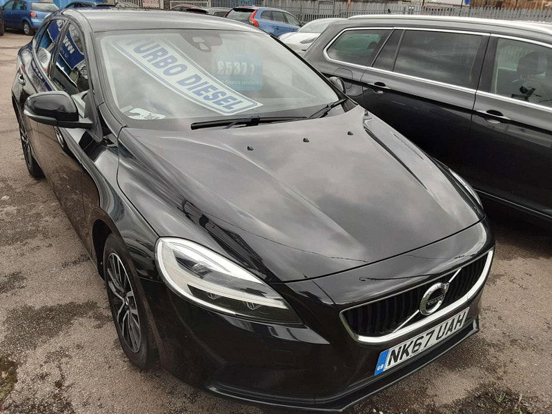 Volvo V40 2.0 V40 Momentum Nav+ D4 5dr 5dr Manual 2025