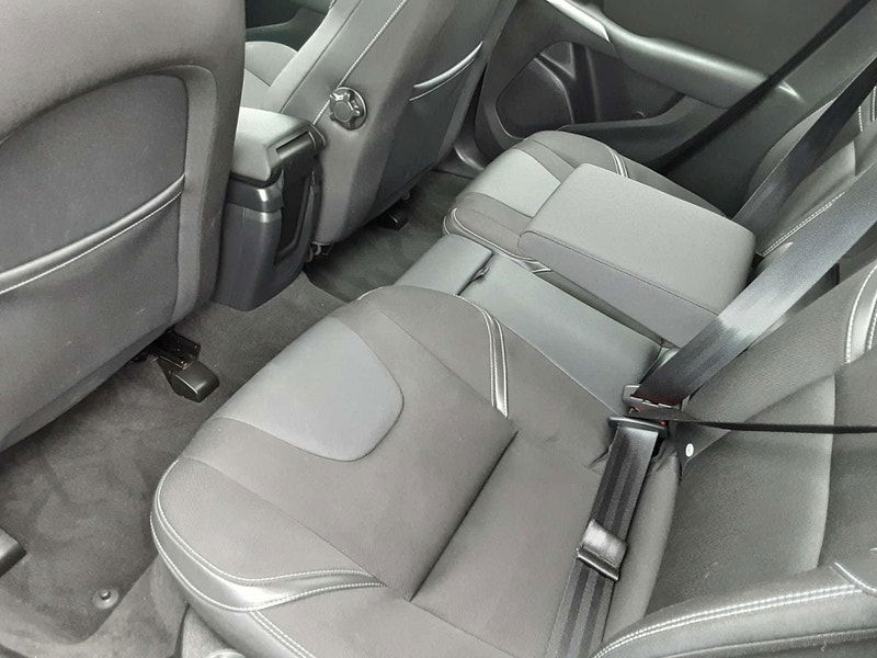 Volvo V40 2.0 V40 Momentum Nav+ D4 5dr 5dr Manual 2025