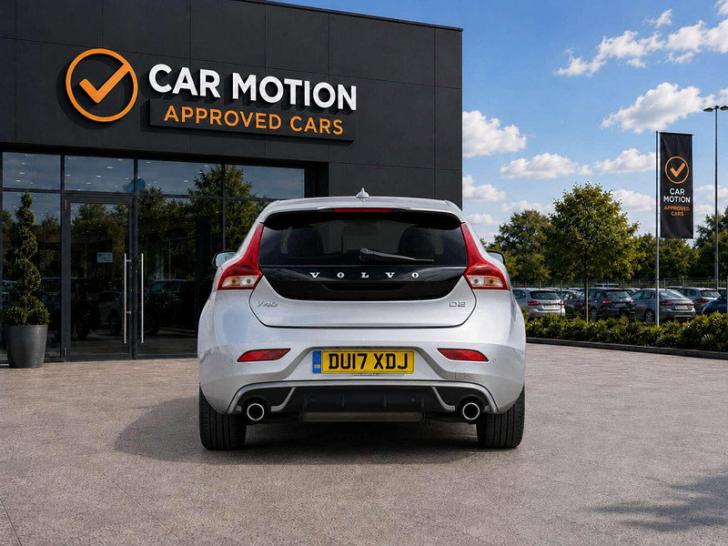 Volvo V40 2.0 V40 R-Design Nav+ D2 5dr 5dr Manual 2026