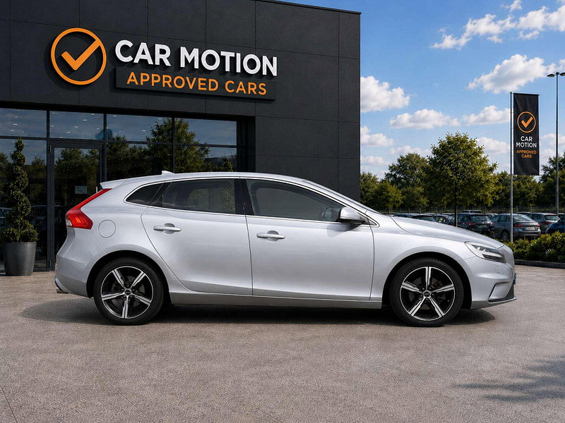 Volvo V40 2.0 V40 R-Design Nav+ D2 5dr 5dr Manual 2026