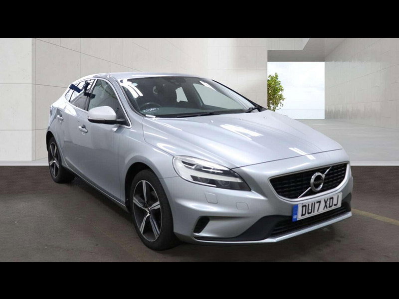 Volvo V40 2.0 V40 R-Design Nav+ D2 5dr 5dr Manual 2026