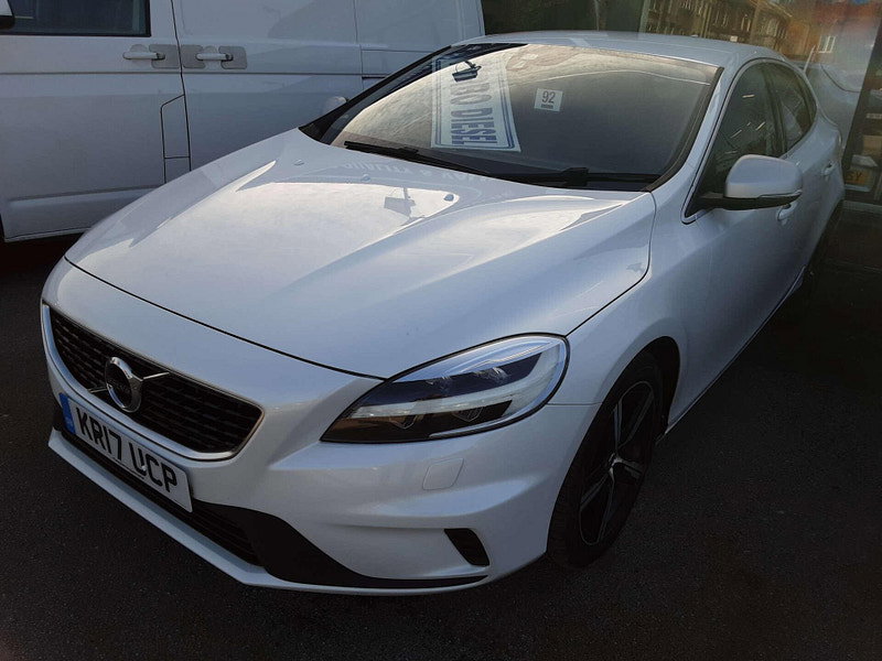 Volvo V40 2.0 V40 R-Design Nav+ D4 5dr 5dr Manual 2026