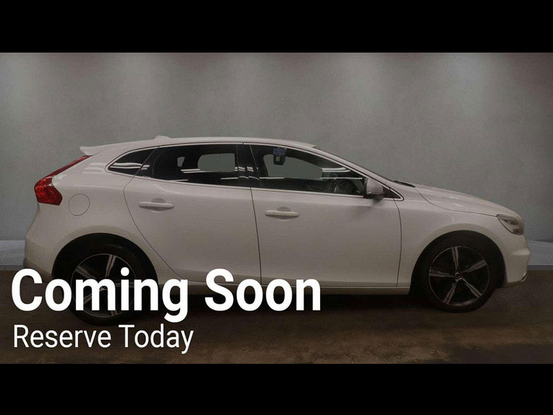 Volvo V40 2.0 V40 R-Design Nav+ D4 5dr 5dr Manual 2026