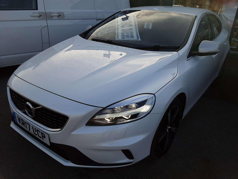 Volvo V40 2.0 V40 R-Design Nav+ D4 5dr 5dr Manual 2026