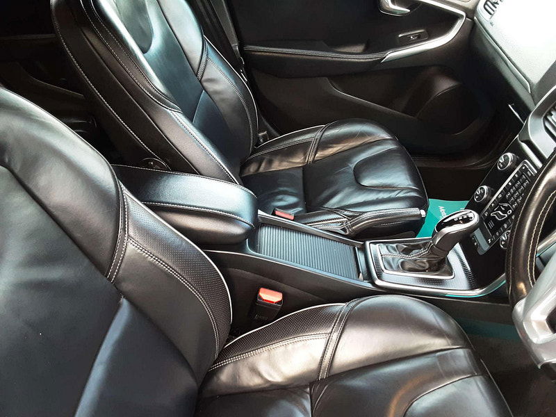 Volvo V40 2.0 V40 R-Design Pro D4 Auto 5dr 5dr Automatic 2026