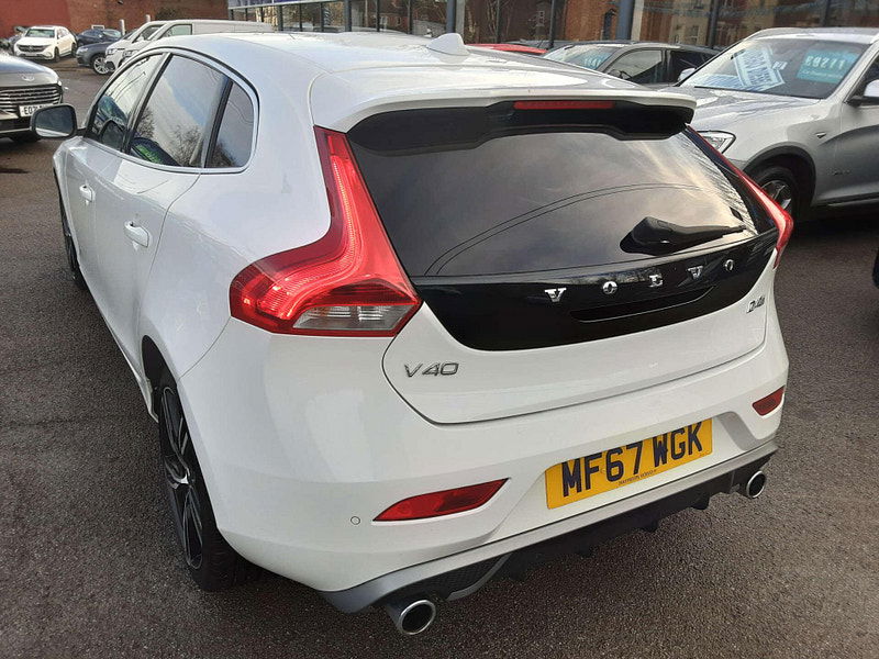 Volvo V40 2.0 V40 R-Design Pro D4 Auto 5dr 5dr Automatic 2026