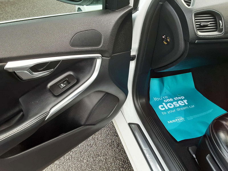 Volvo V40 2.0 V40 R-Design Pro D4 Auto 5dr 5dr Automatic 2026