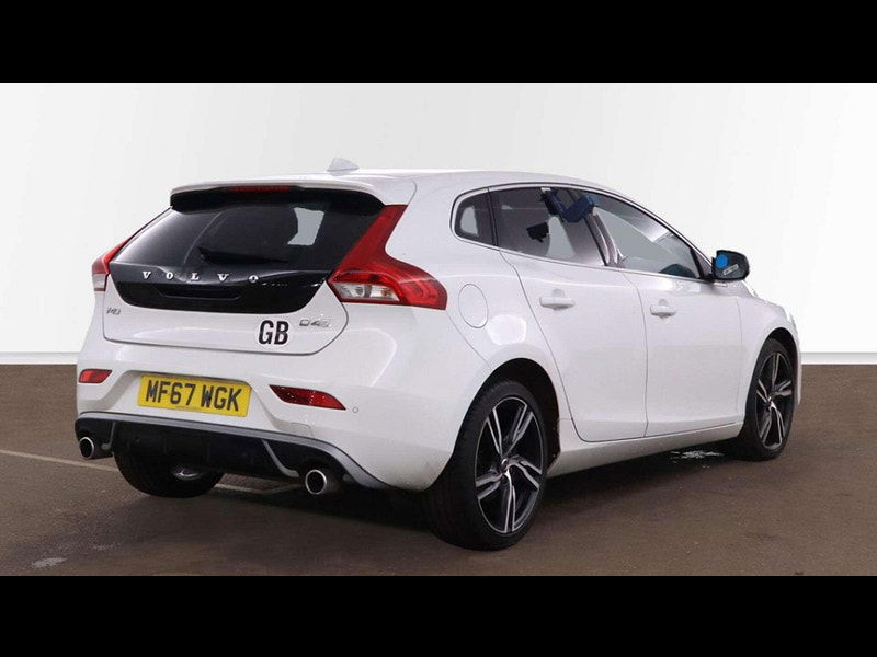 Volvo V40 2.0 V40 R-Design Pro D4 Auto 5dr 5dr Automatic 2025