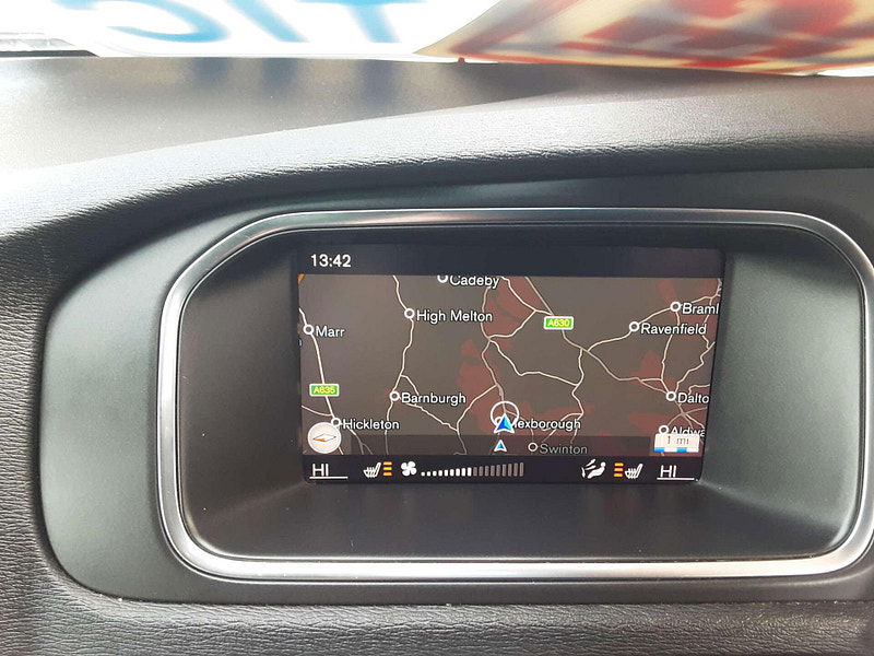 Volvo V40 2.0 V40 R-Design Pro D4 Auto 5dr 5dr Automatic 2026