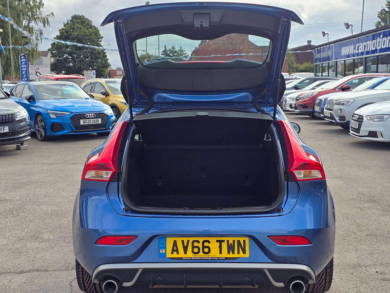 Volvo V40 2.0 V40 R-Design T2 5dr 5dr Manual 2026