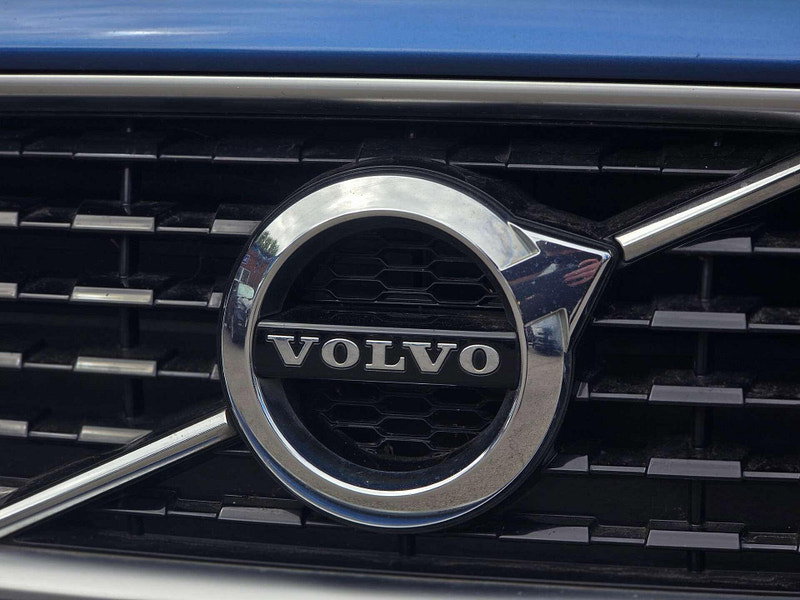 Volvo V40 2.0 V40 R-Design T2 5dr 5dr Manual 2026