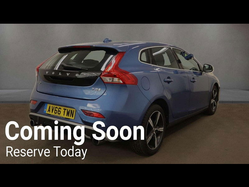 Volvo V40 2.0 V40 R-Design T2 5dr 5dr Manual 2025