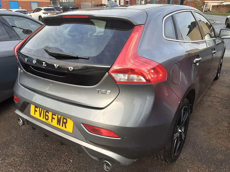 Volvo V40 2.0 V40 R-Design T2 5dr 5dr Manual 2026