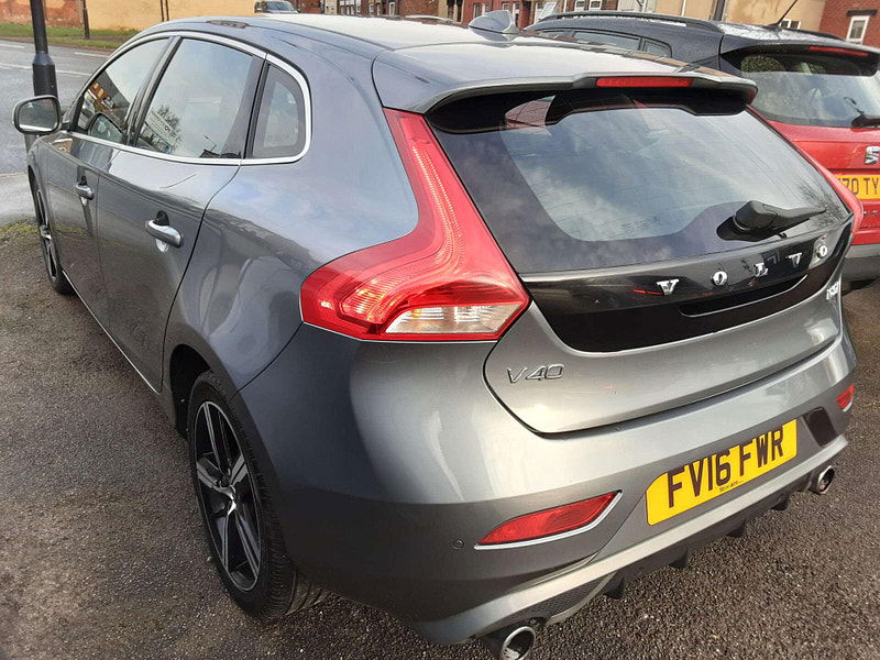 Volvo V40 2.0 V40 R-Design T2 5dr 5dr Manual 2026