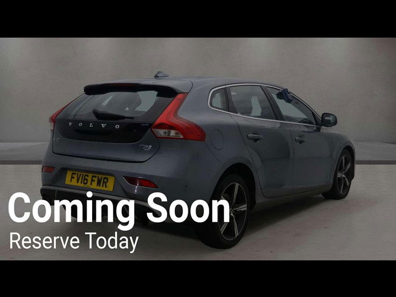 Volvo V40 2.0 V40 R-Design T2 5dr 5dr Manual 2025