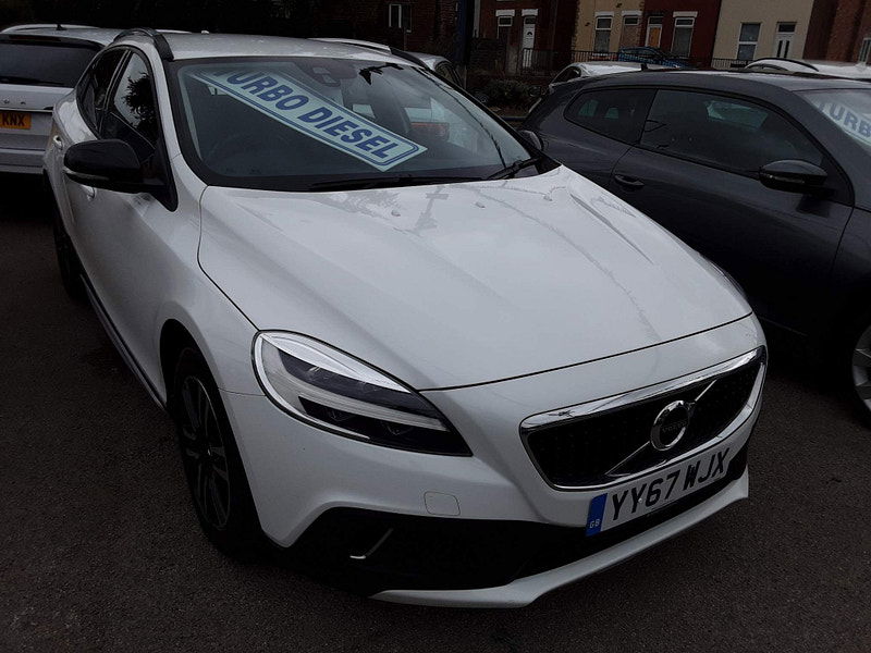 Volvo V40 Cross Country 2.0 D2 Euro 6 (s/s) 5dr 5dr Manual 2025