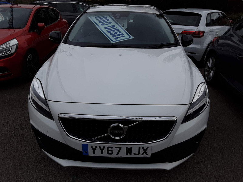 Volvo V40 Cross Country 2.0 D2 Euro 6 (s/s) 5dr 5dr Manual 2025