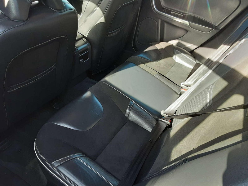 Volvo V60 2.0 V60 R-Design Nav D2 5dr 5dr Manual 2026