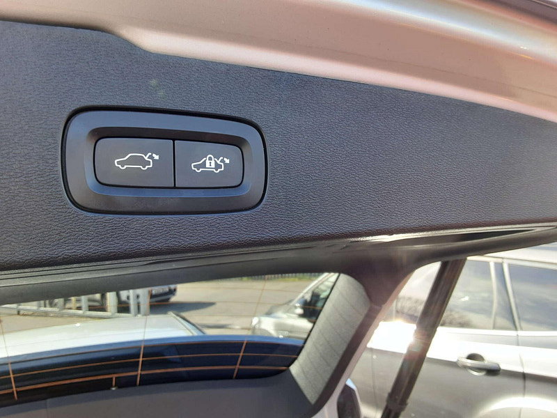 Volvo V60 2.0 V60 R-Design T6 Recharge AWD Auto 4WD 5dr 5dr Automatic 2026