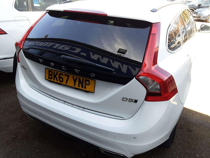Volvo V60 2.4 V60 SE Nav Twin Engine D5 Auto 4WD 5dr 5dr Automatic 2025