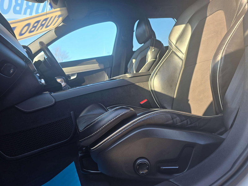 Volvo V90 2.0 V90 R-Design Pro D5 PowerPulse AWD Auto 4WD 5dr 5dr Automatic 2026